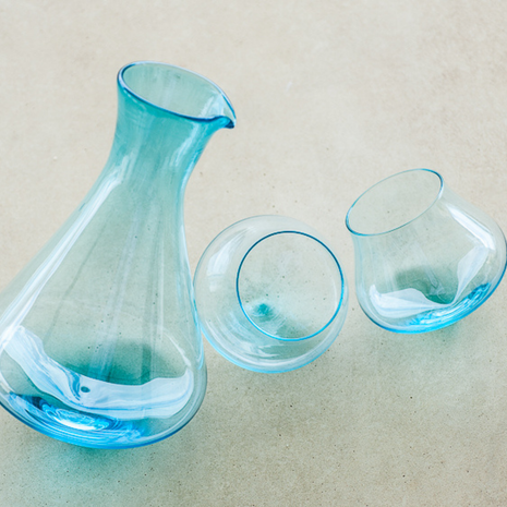 Cool Blue Kinetic Wine Glass & Decanter Set – Handblown by Emma Klau