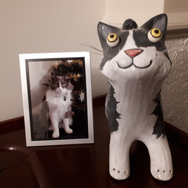 Custom Cat Memorial Sculpture — A Timeless Tribute to Your Feline Companion