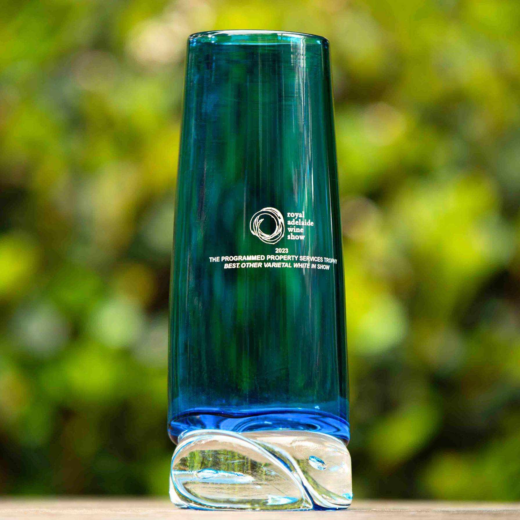 Ebb Tide handblown glass award by Llewelyn Ash Australian corporate gift service award glass sculpture