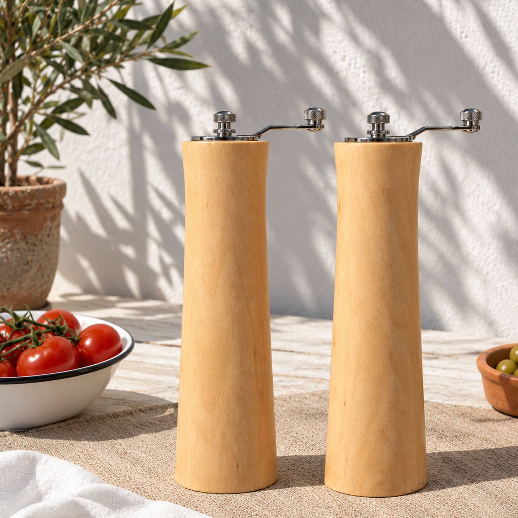 huon pine salt and pepper grinders handmade in Tasmania from Australian timber